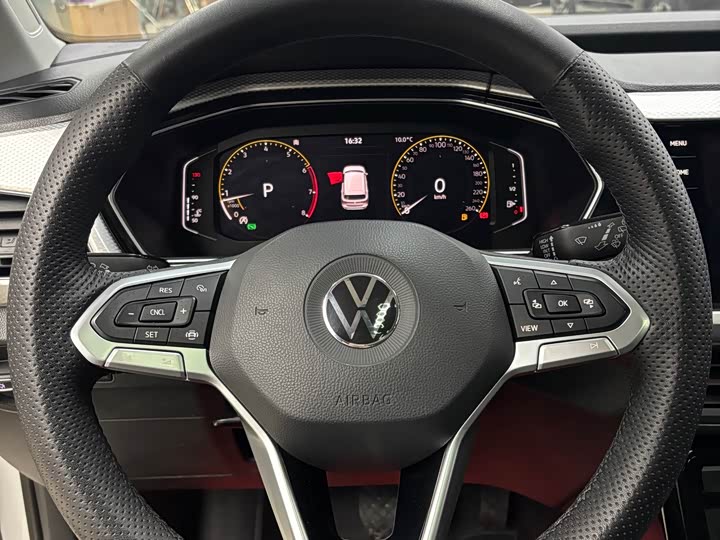 Фото 10 - Volkswagen Tacqua