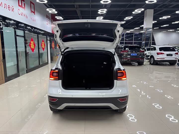 Фото 18 - Volkswagen Tacqua