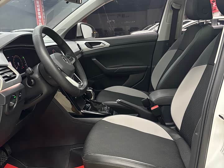 Фото 9 - Volkswagen Tacqua