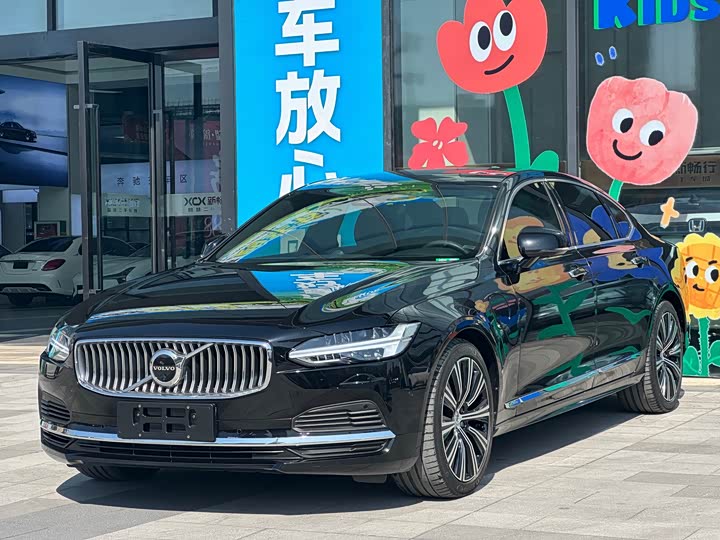 Фото 2 - Volvo S90 Hybrid