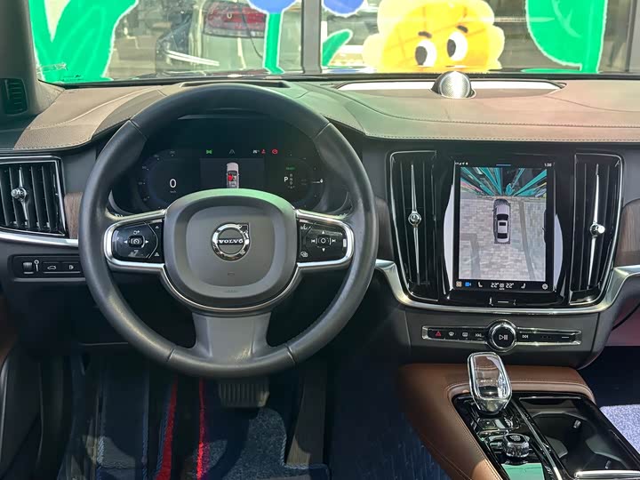 Фото 9 - Volvo S90 Hybrid