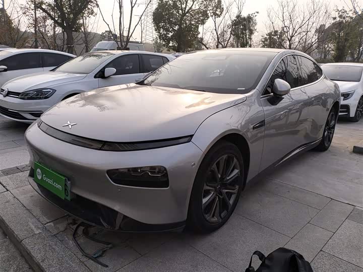 Фото 2 - XPeng P7