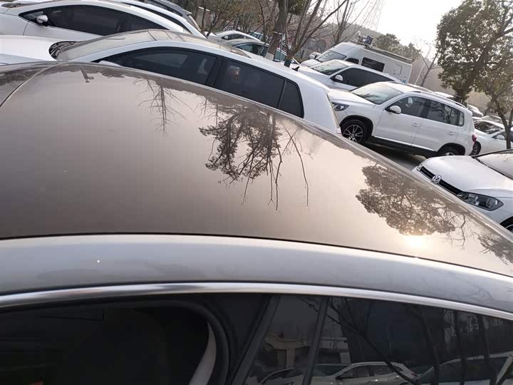 Фото 27 - XPeng P7