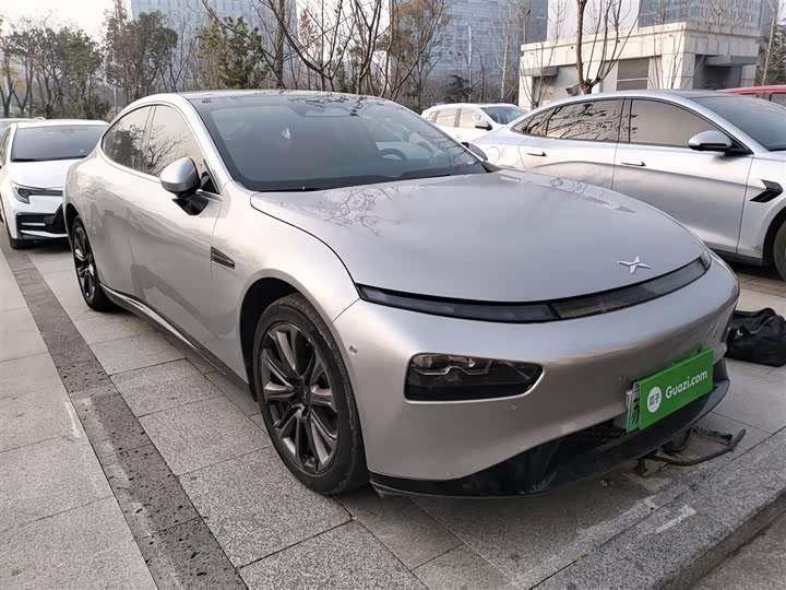 Фото 4 - XPeng P7