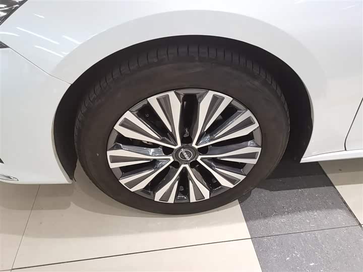 Фото 23 - Nissan Teana