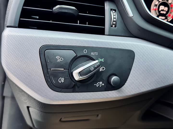 Фото 8 - Audi A5