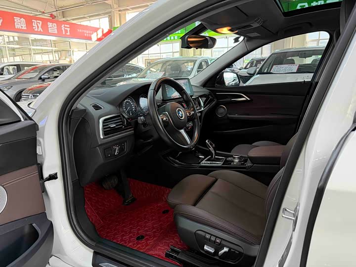 Фото 7 - BMW 1 Series