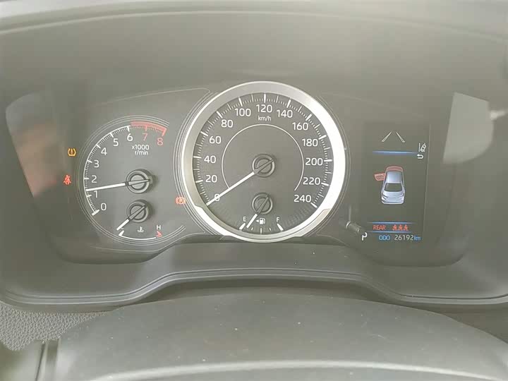 Фото 12 - Toyota Corolla