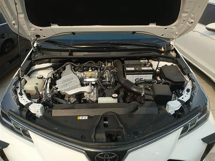 Фото 20 - Toyota Corolla