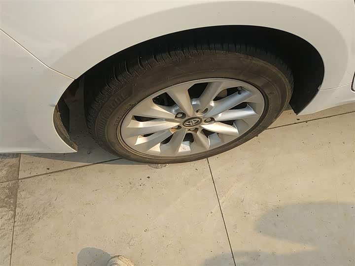 Фото 26 - Toyota Corolla