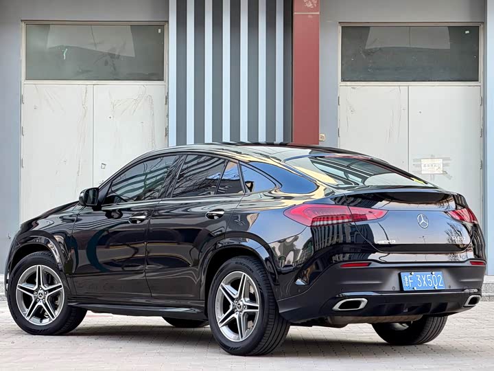 Фото 6 - Mercedes-Benz GLE-Class