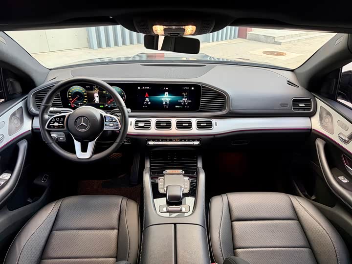 Фото 7 - Mercedes-Benz GLE-Class