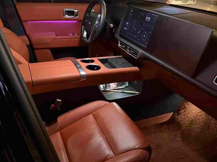 Фото 4 - LiXiang L7