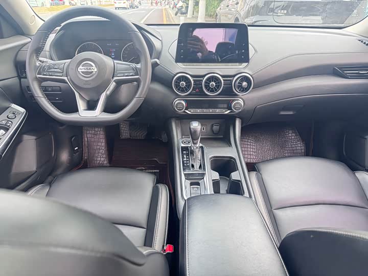 Фото 5 - Nissan Sylphy