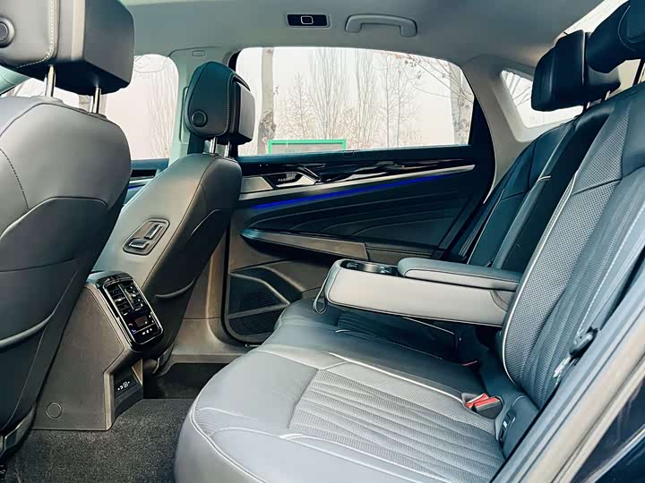 Фото 6 - Volkswagen Passat