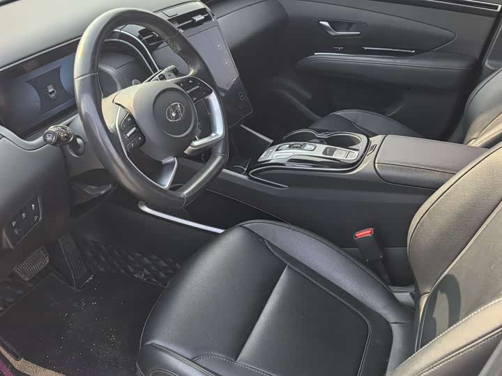 Фото 4 - Hyundai Tucson L