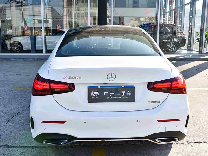 Фото 8 - Mercedes-Benz A-Class