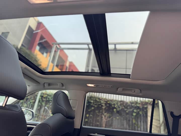 Фото 15 - Toyota Highlander