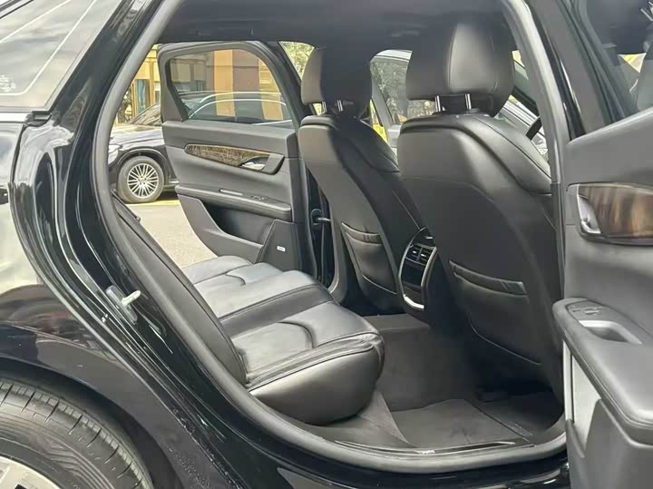 Фото 5 - Cadillac CT6