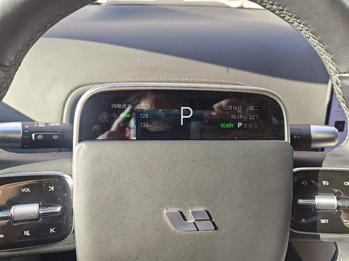 Фото 18 - LiXiang L9