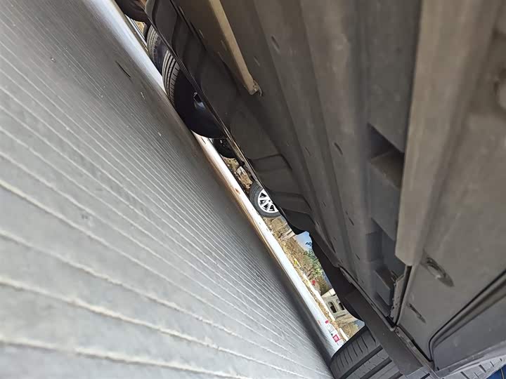 Фото 6 - LiXiang L9