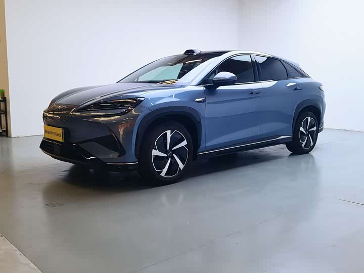 Фото 1 - BYD Sea Lion 07 EV