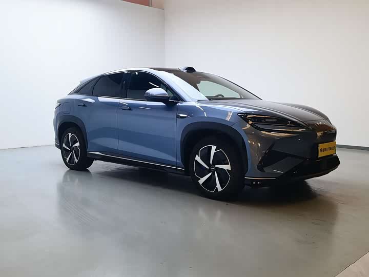 Фото 3 - BYD Sea Lion 07 EV