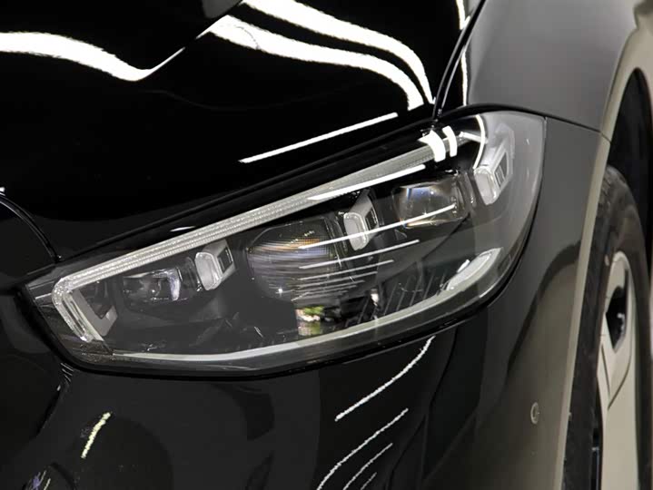 Фото 31 - Mercedes-Benz Maybach S-Class