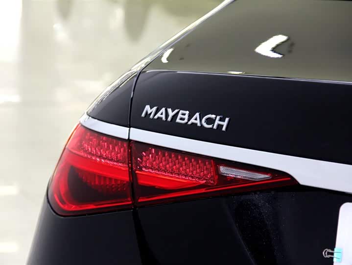 Фото 33 - Mercedes-Benz Maybach S-Class