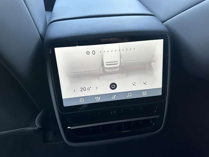 Фото 7 - XPeng G7