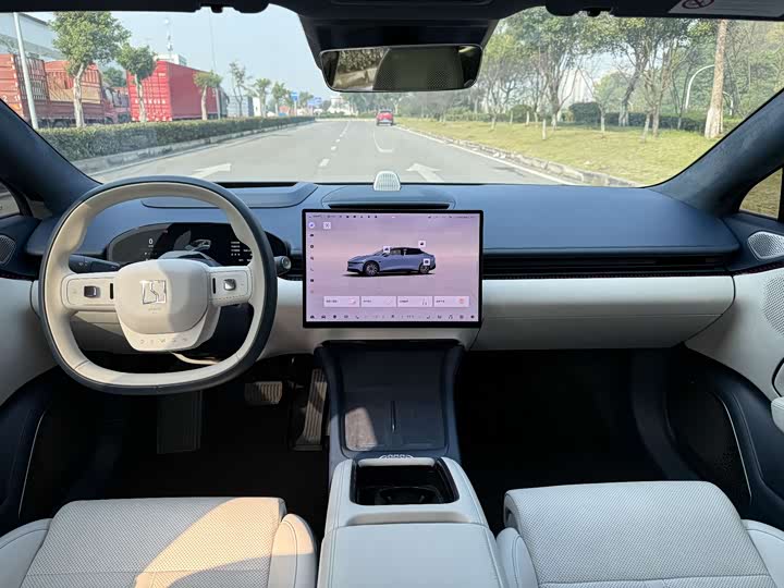 Фото 9 - Zeekr 007