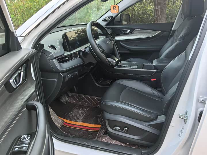 Фото 4 - Chery Tiggo 8