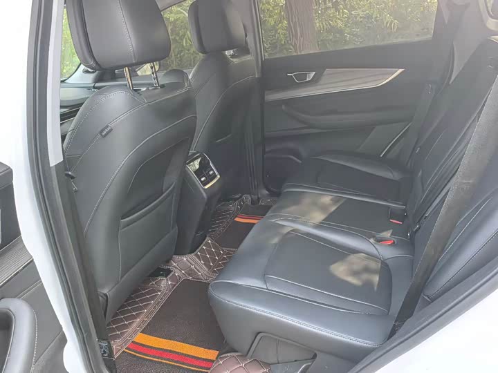 Фото 6 - Chery Tiggo 8