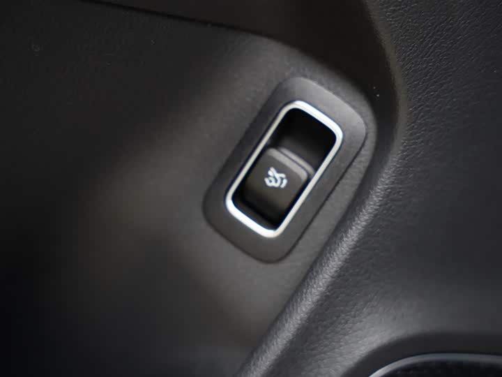 Фото 29 - Mercedes-Benz CLA-Class AMG