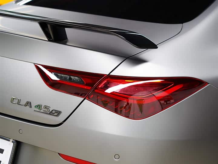 Фото 4 - Mercedes-Benz CLA-Class AMG