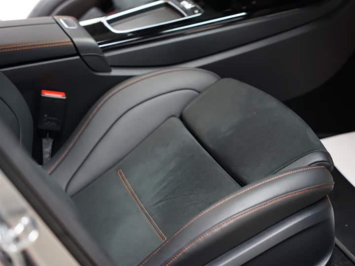 Фото 42 - Mercedes-Benz CLA-Class AMG