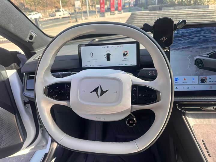 Фото 15 - Dongfeng Yipai eπ 007