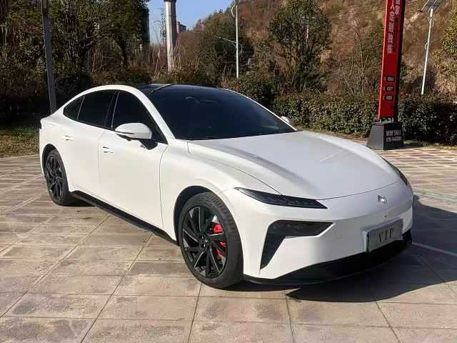 Фото 3 - Dongfeng Yipai eπ 007