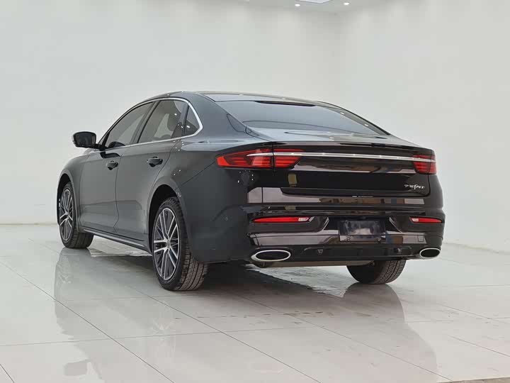 Фото 13 - Geely Preface