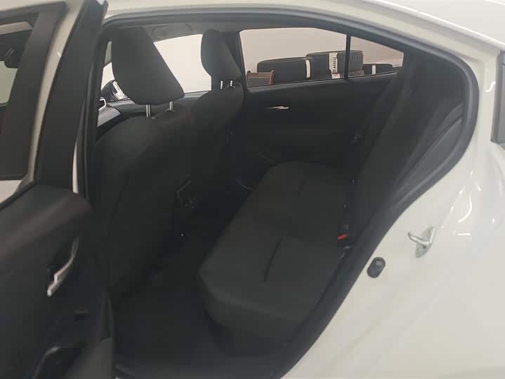 Фото 11 - Toyota Levin