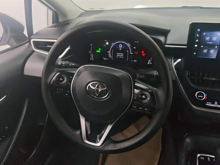 Фото 15 - Toyota Levin