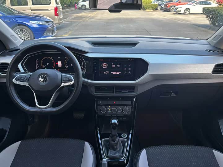 Фото 7 - Volkswagen Tacqua