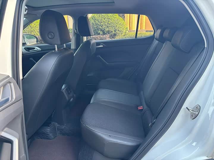 Фото 9 - Volkswagen Tacqua