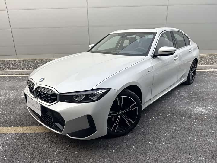 Фото 1 - BMW 3 Series