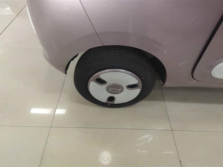 Фото 26 - Bestune Pony