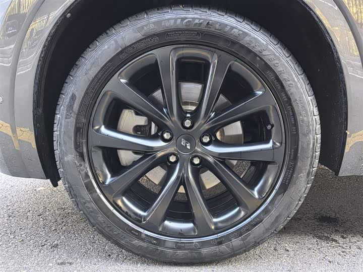 Фото 29 - LiXiang One