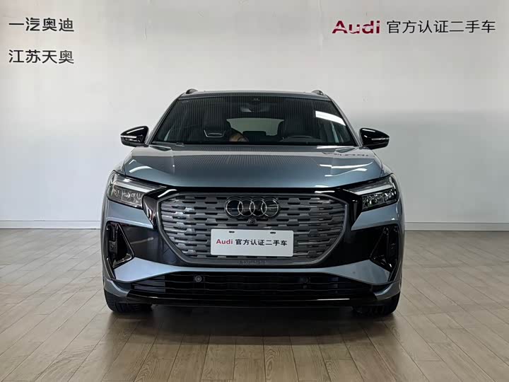 Фото 2 - Audi Q4 e-tron