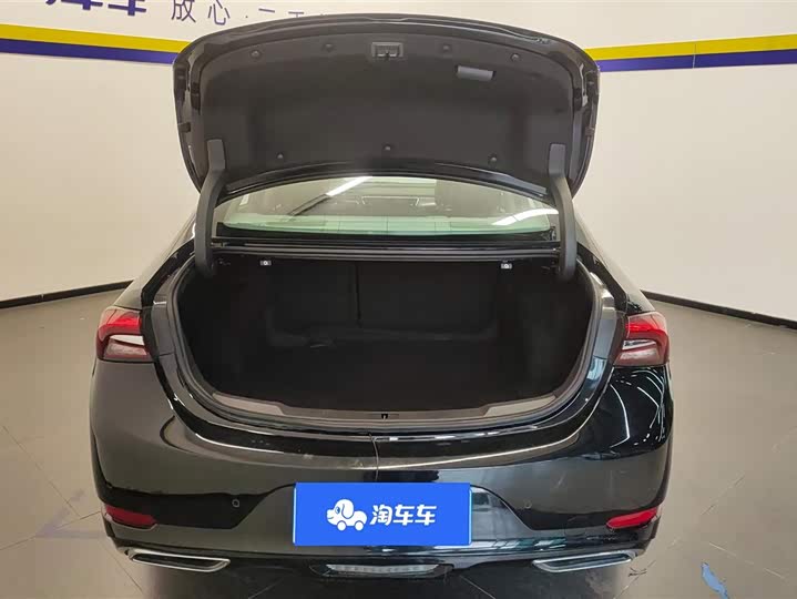 Фото 4 - Buick LaCrosse