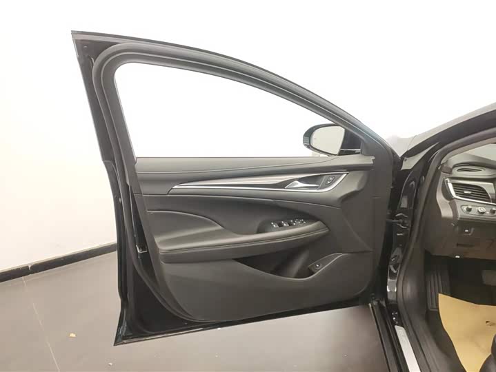 Фото 7 - Buick LaCrosse