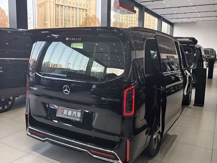 Фото 10 - Mercedes-Benz Vito